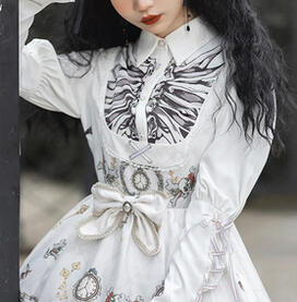Gothic Lolita Fashion